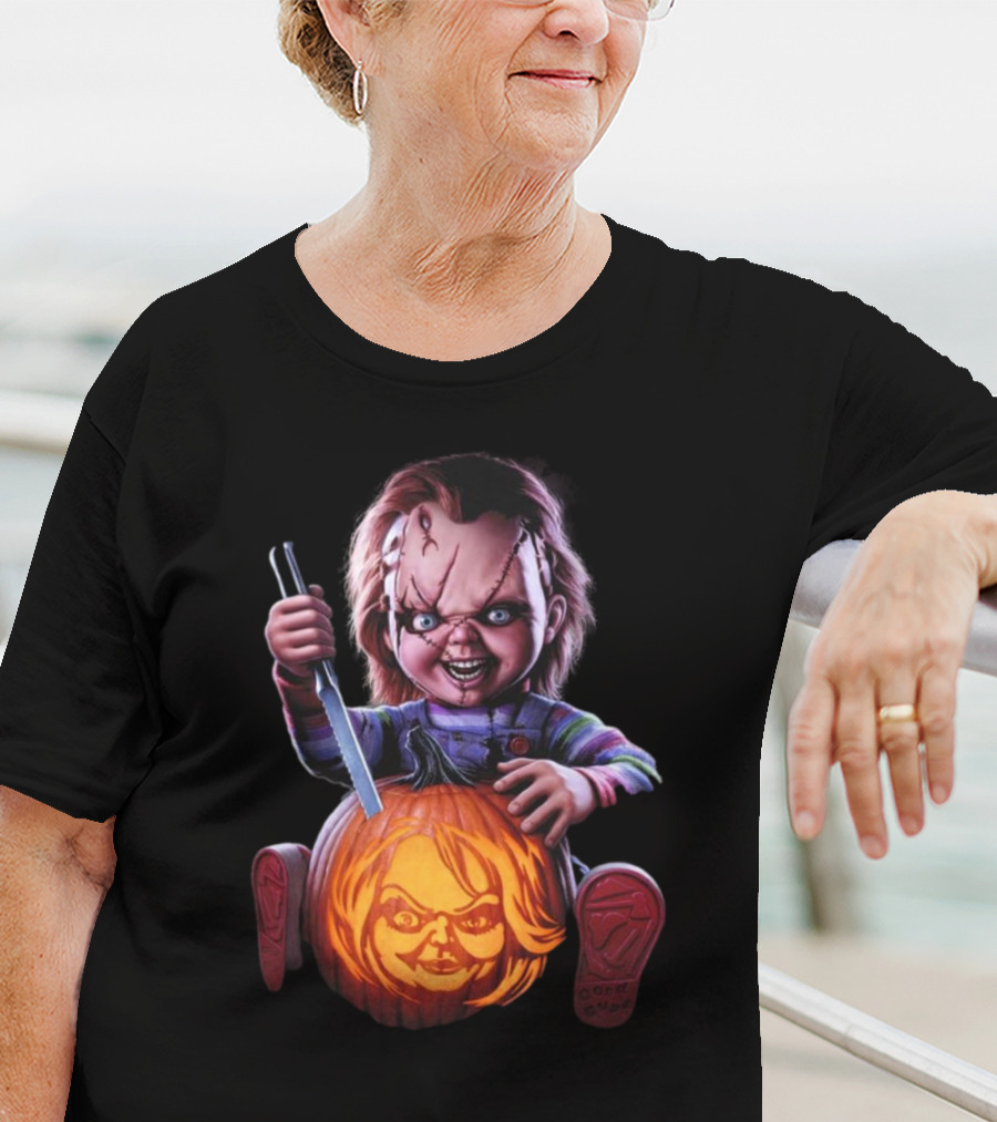 Chucky Creepy Carver Halloween Pumpkin Knife T-Shirt