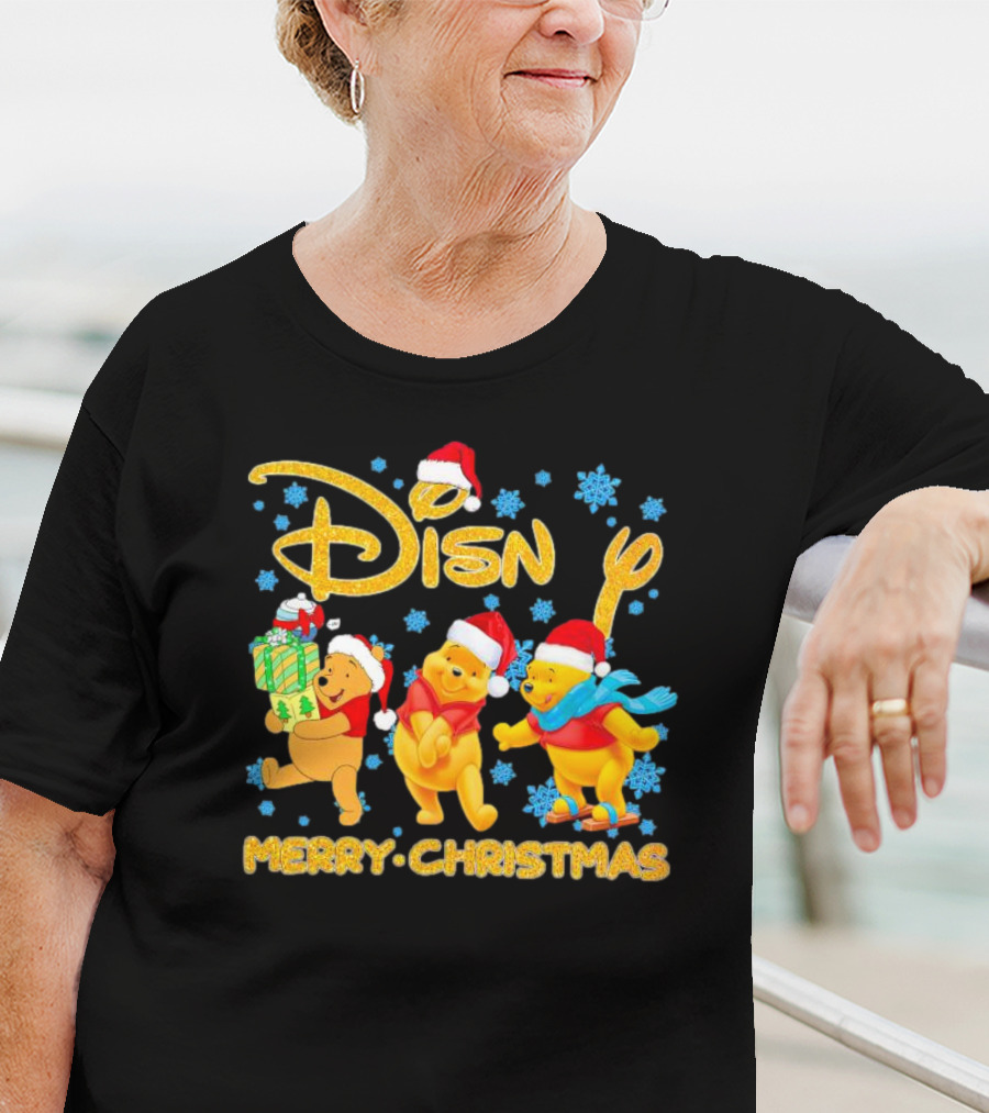 Disney Winnie-the-Pooh Santa Merry Christmas T-Shirt