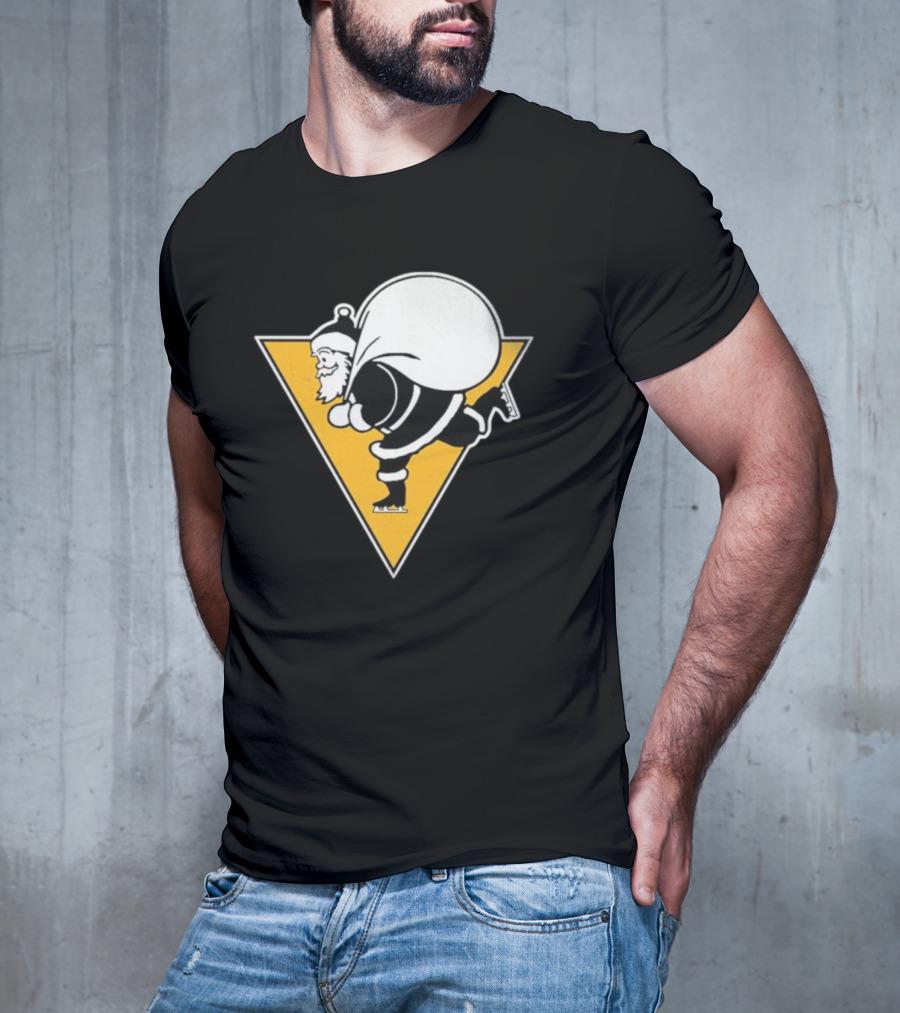 Pittsburgh Penguins Santa Skates Christmas Hockey T-Shirt