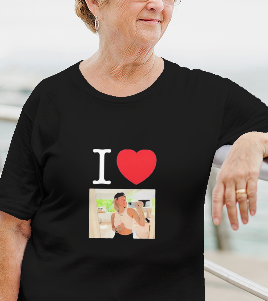 I Love Ls Lauren Sanderson Cropped Selfie心 T-Shirt