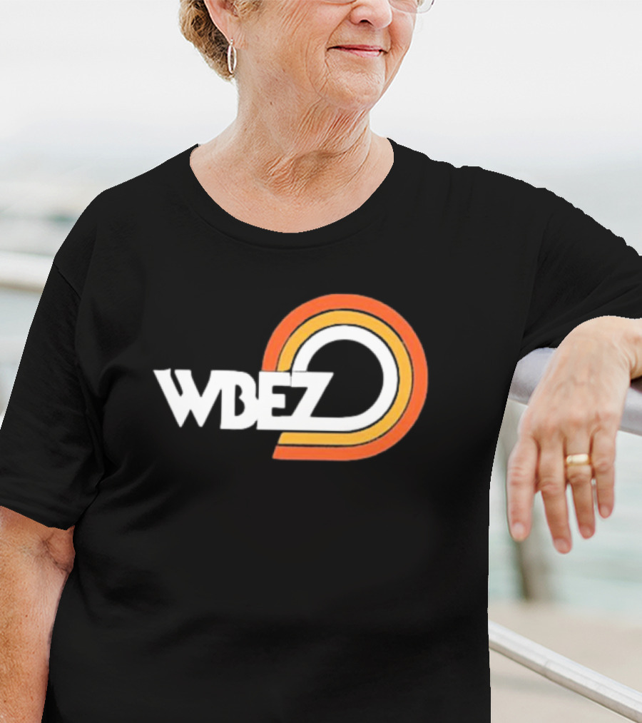 WBEZ Retro Circle T-Shirt