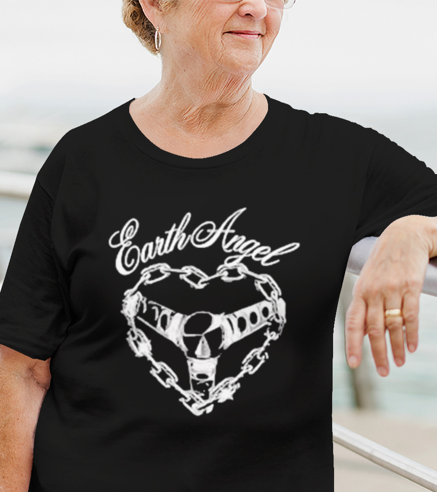 Earth Angel Heart Chains T-Shirt