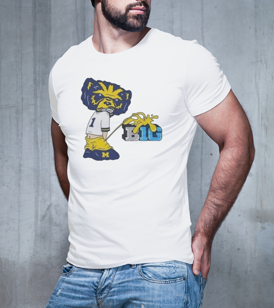 MI Wolverine Mascot Pissing On Big Ten Logo T-Shirt