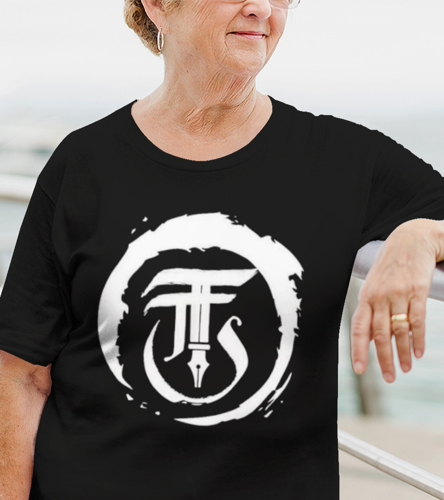 Twisted Toybox Essential Monogram Circle T-Shirt