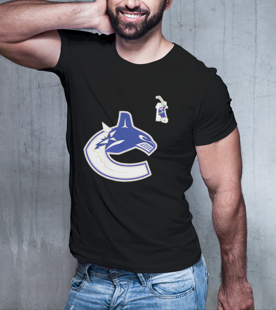 Luongo #1 Vancouver Canucks Orca Logo Ring Of Honour T-Shirt