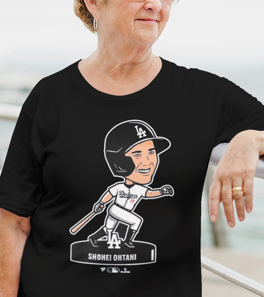Shohei Ohtani Los Angeles Dodgers LA Bobblehead Dodgers 17 T-Shirt