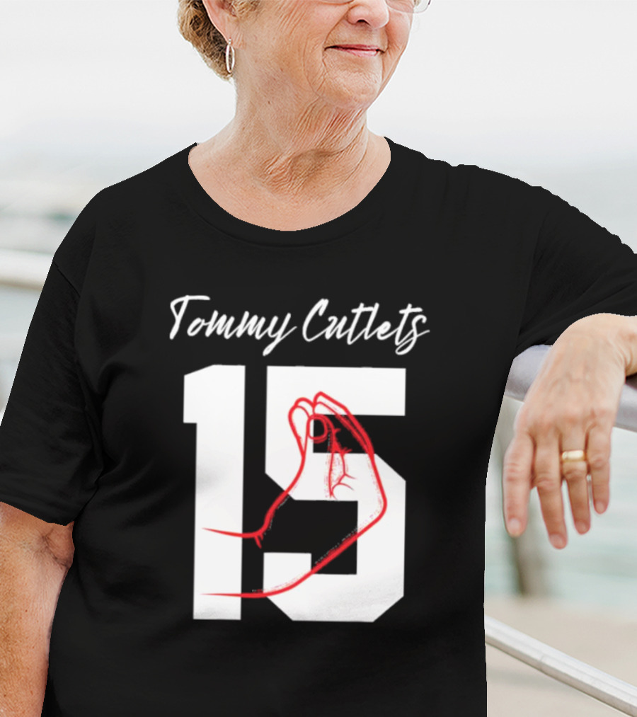 Tommy Cutlets 15 Italian Hand Gesture Football Quarterback Ny T-Shirt