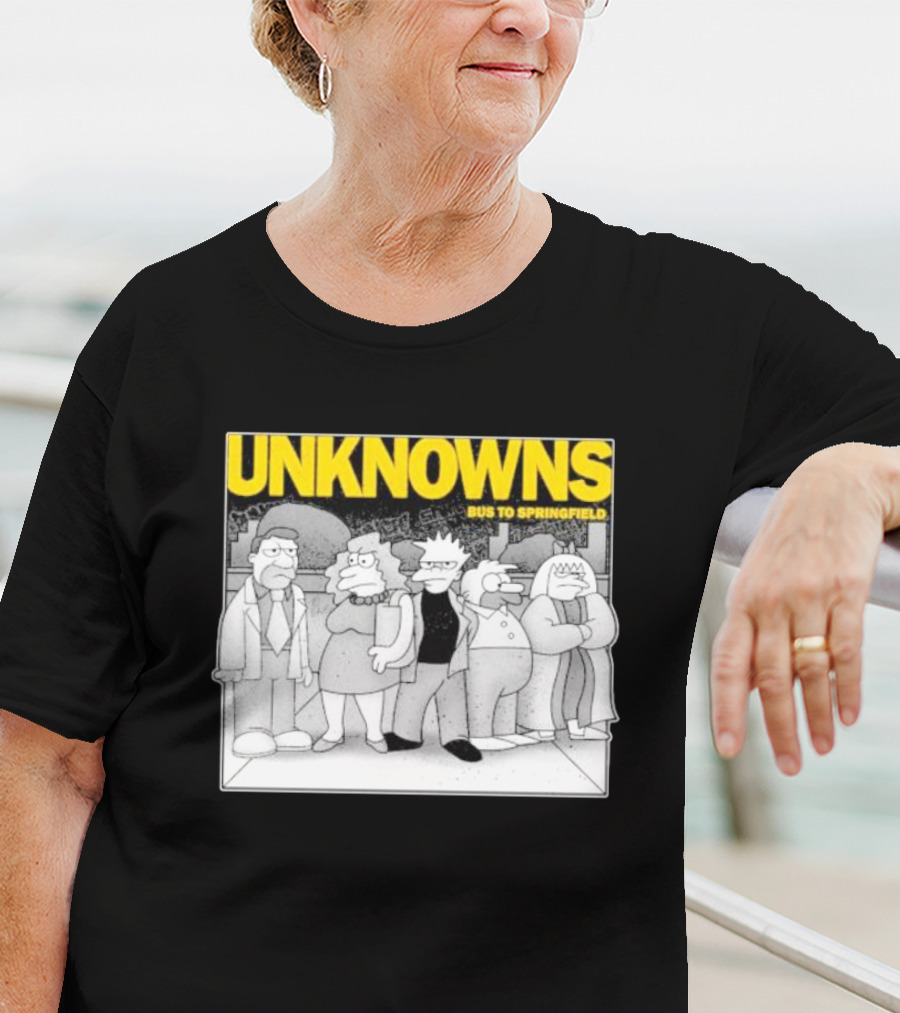 Unknowns Bus To Springfield Cartoon Characters In Black And White Scene T-Shirt