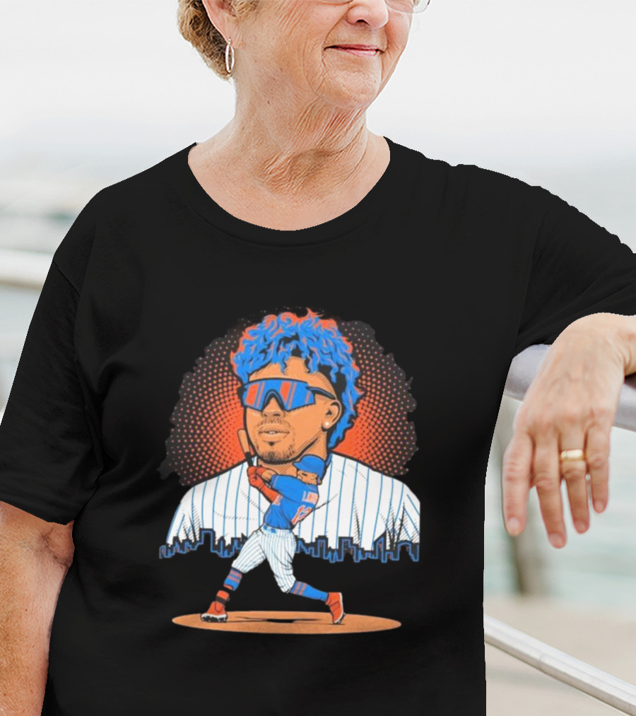 Francisco Lindor Baseball Player Skyline Batting Pose T-Shirt