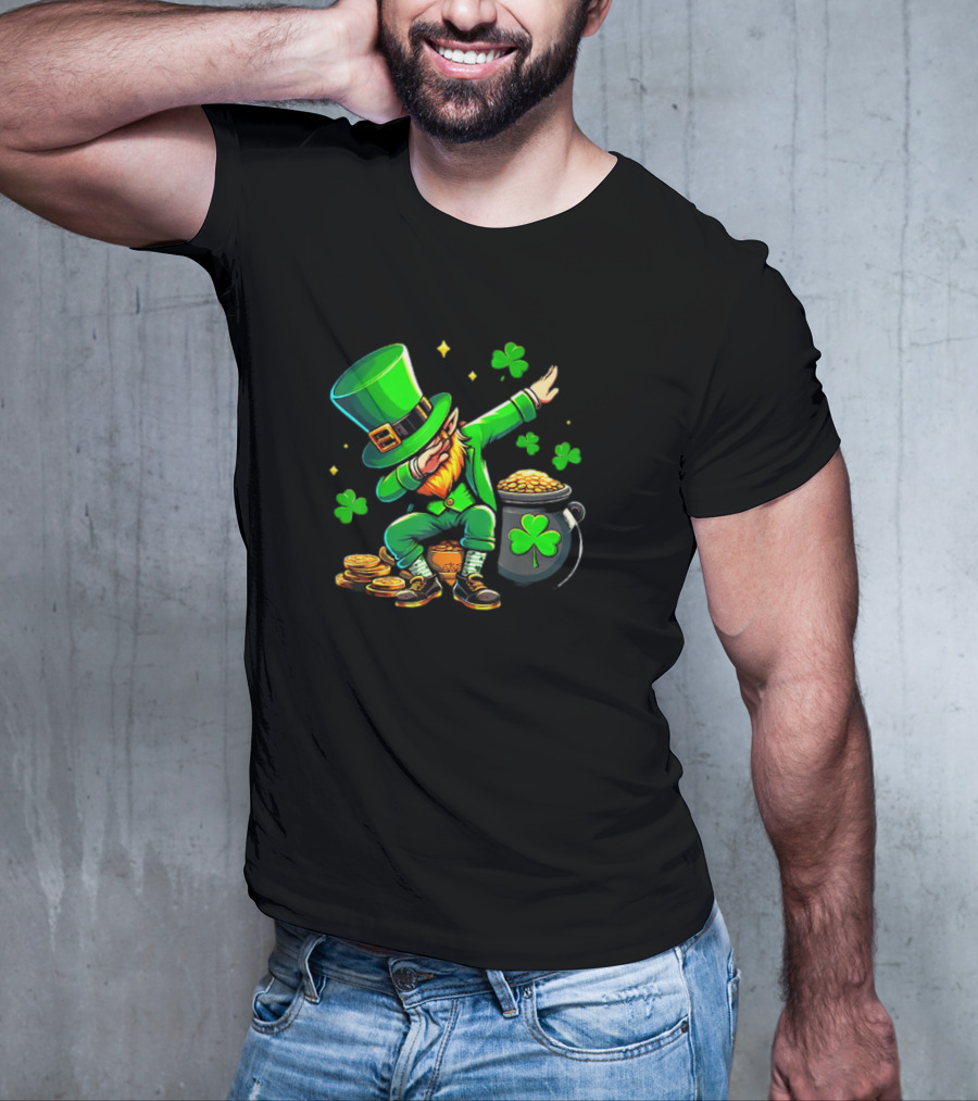 St Patricks Day Dabbing Leprechaun With Pot Of Gold And Shamrocks T-Shirt