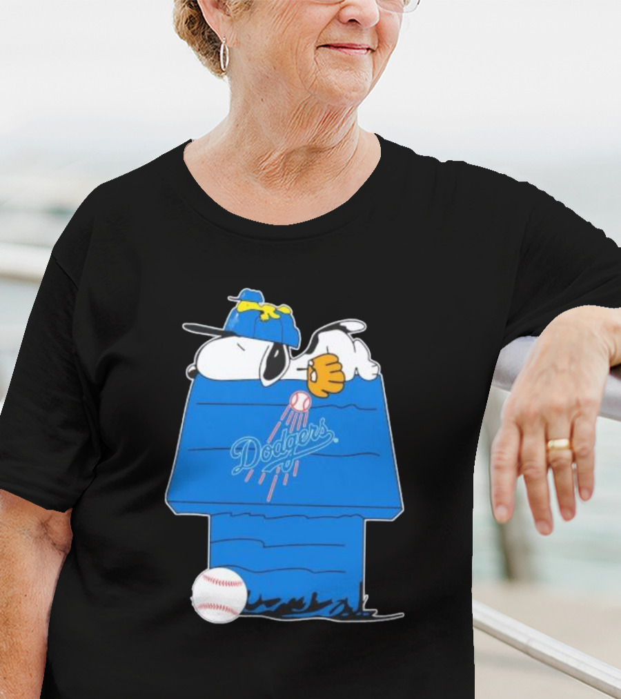 Snoopy And Woodstock Sleeping On Los Angeles Dodgers Doghouse With Baseball T-Shirt