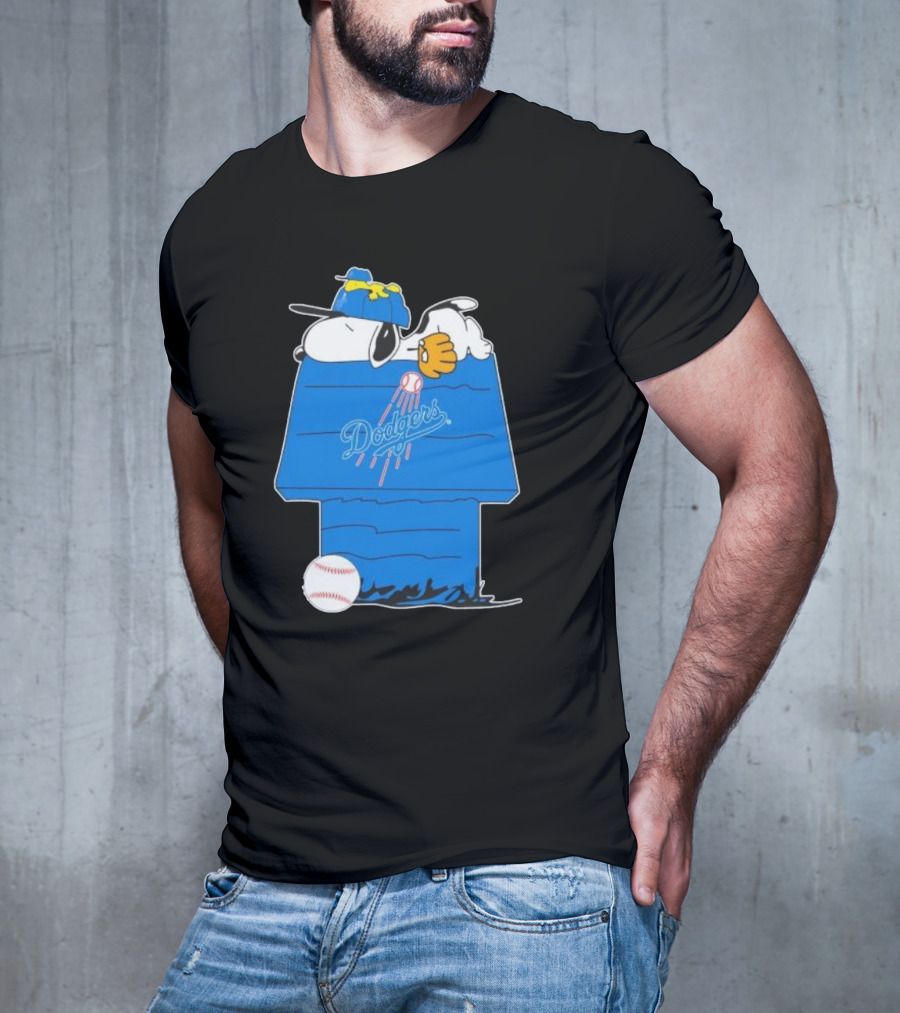 Snoopy And Woodstock Sleeping On Los Angeles Dodgers Doghouse With Baseball T-Shirt