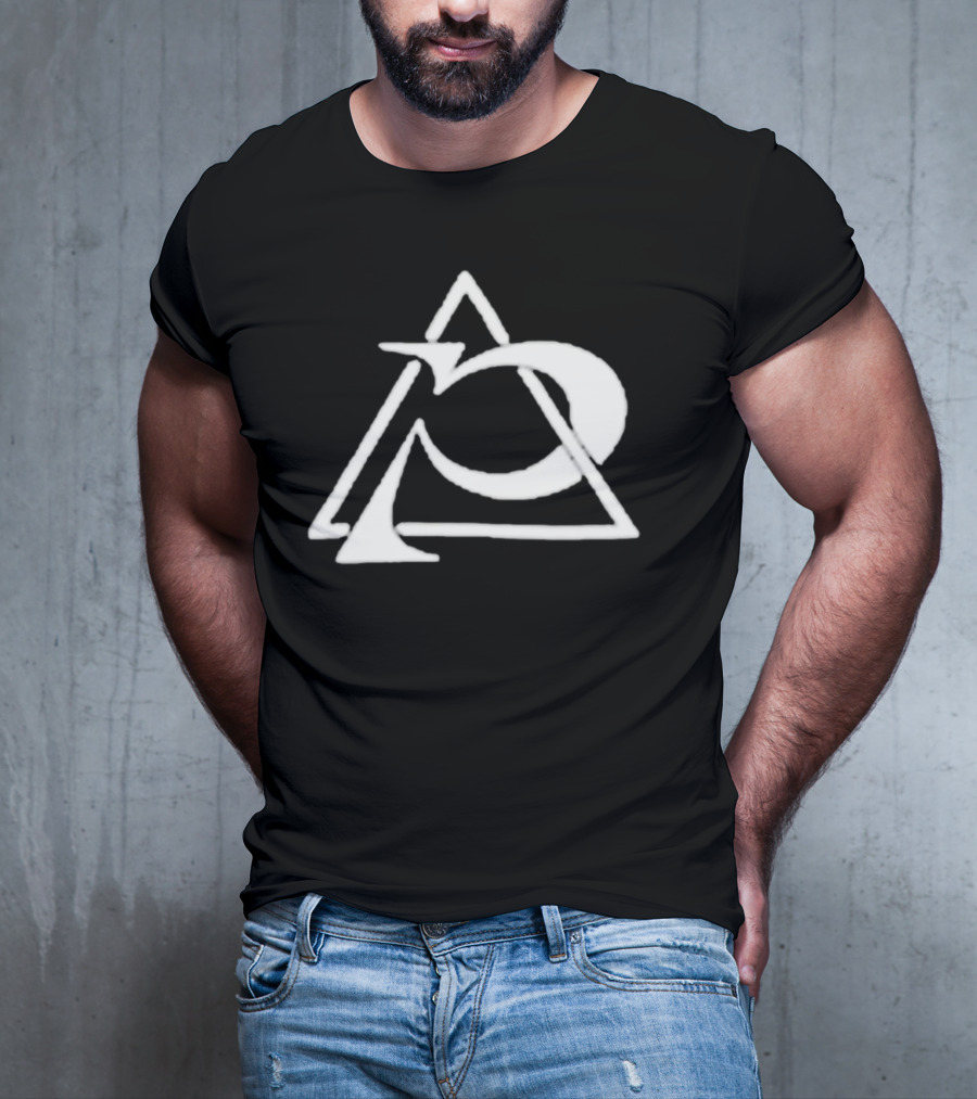 Zig Poppy Abstract Triangle T-Shirt
