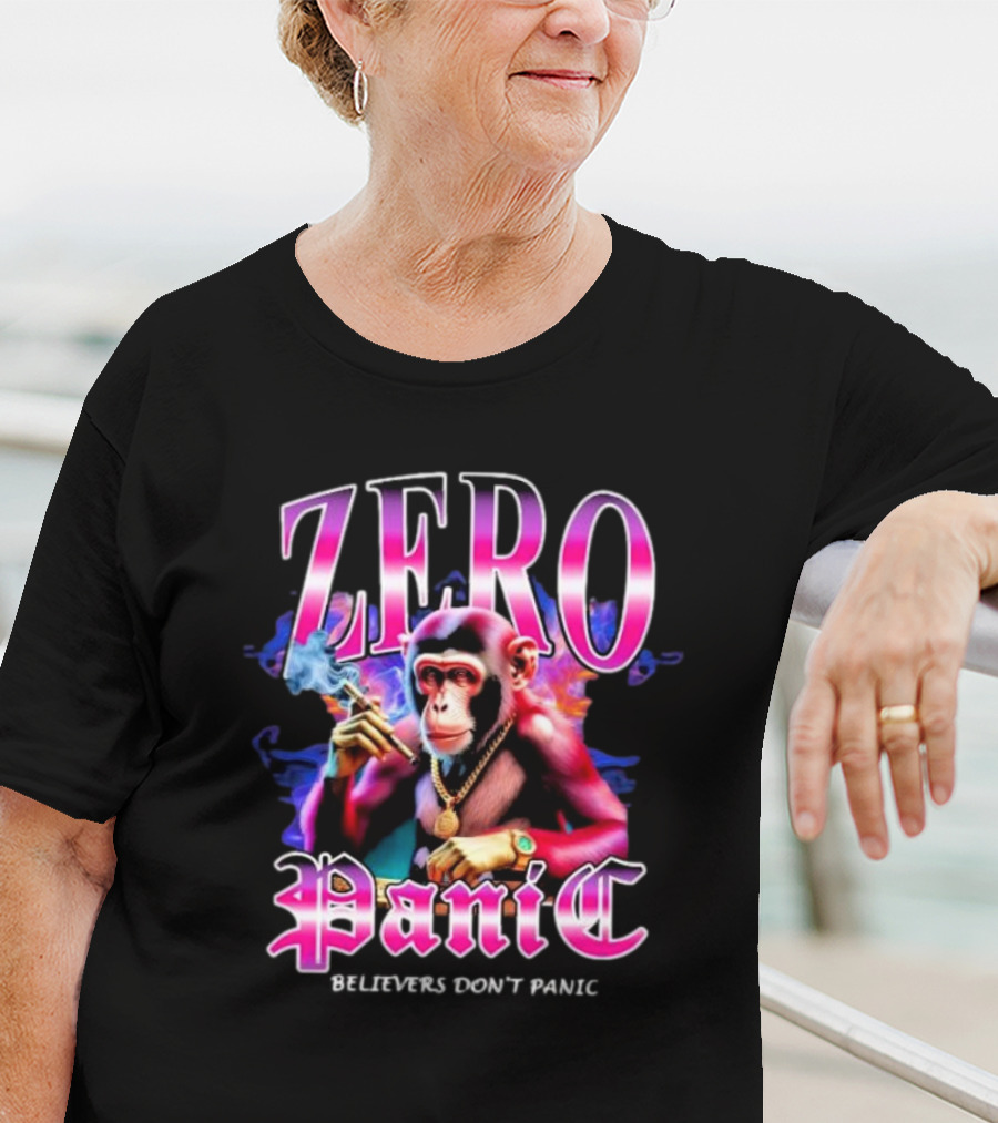 ZERO Panic Believers Don’t Panic Chimpanzee Smoking Hip-Hop T-Shirt