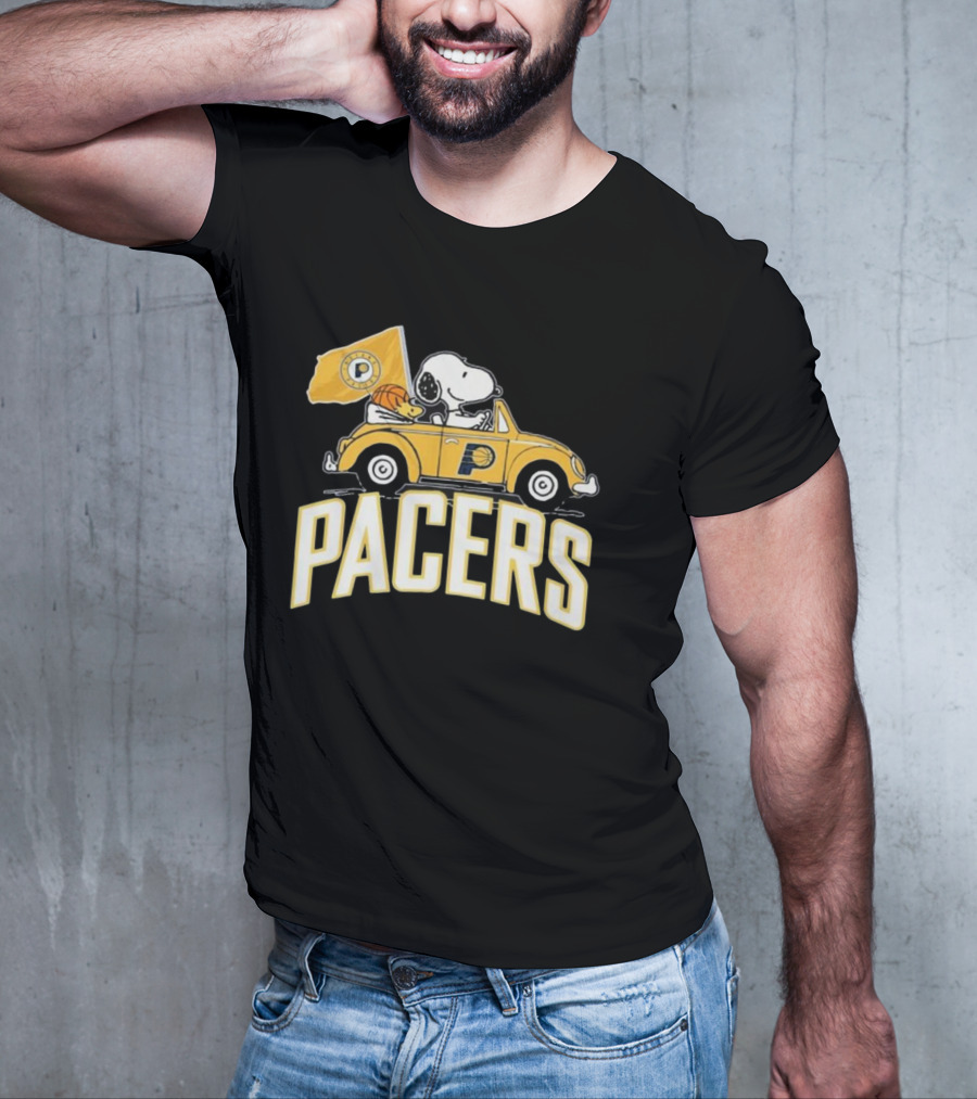 Indiana Pacers Snoopy Fan Forever Basketball Team Car Flag T-Shirt