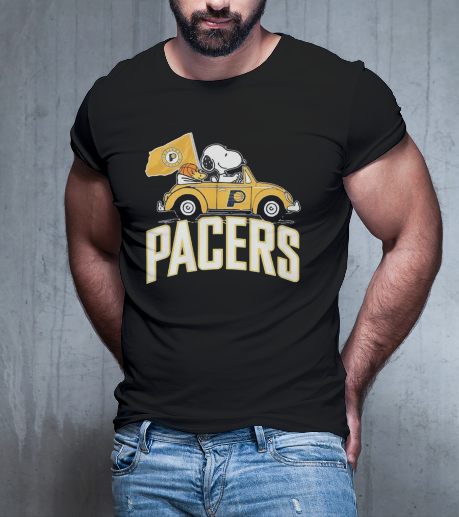 Indiana Pacers Snoopy Fan Forever Basketball Team Car Flag T-Shirt