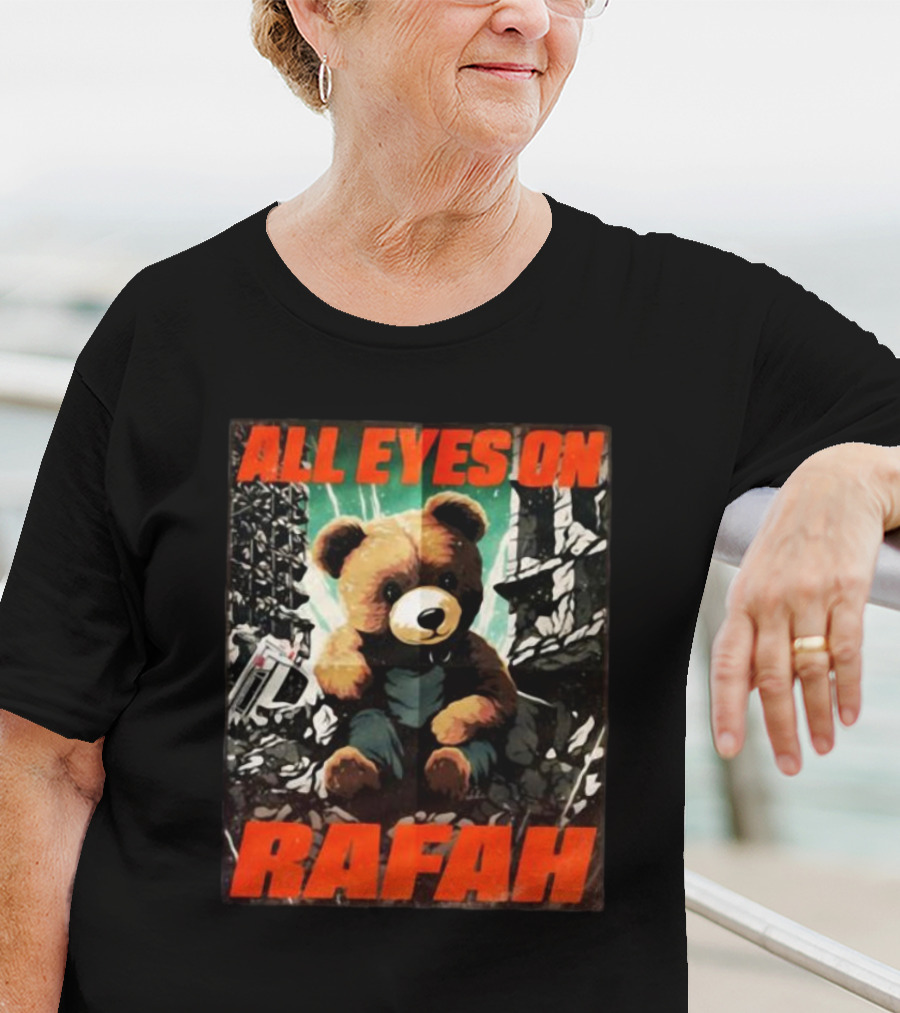 All Eyes On Rafah Bear Amidst Urban Rubble T-Shirt