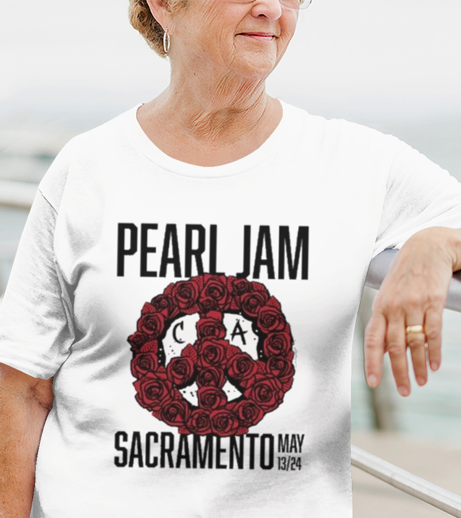 Pearl Jam Sacramento May 13 24 Roses Peace T-Shirt