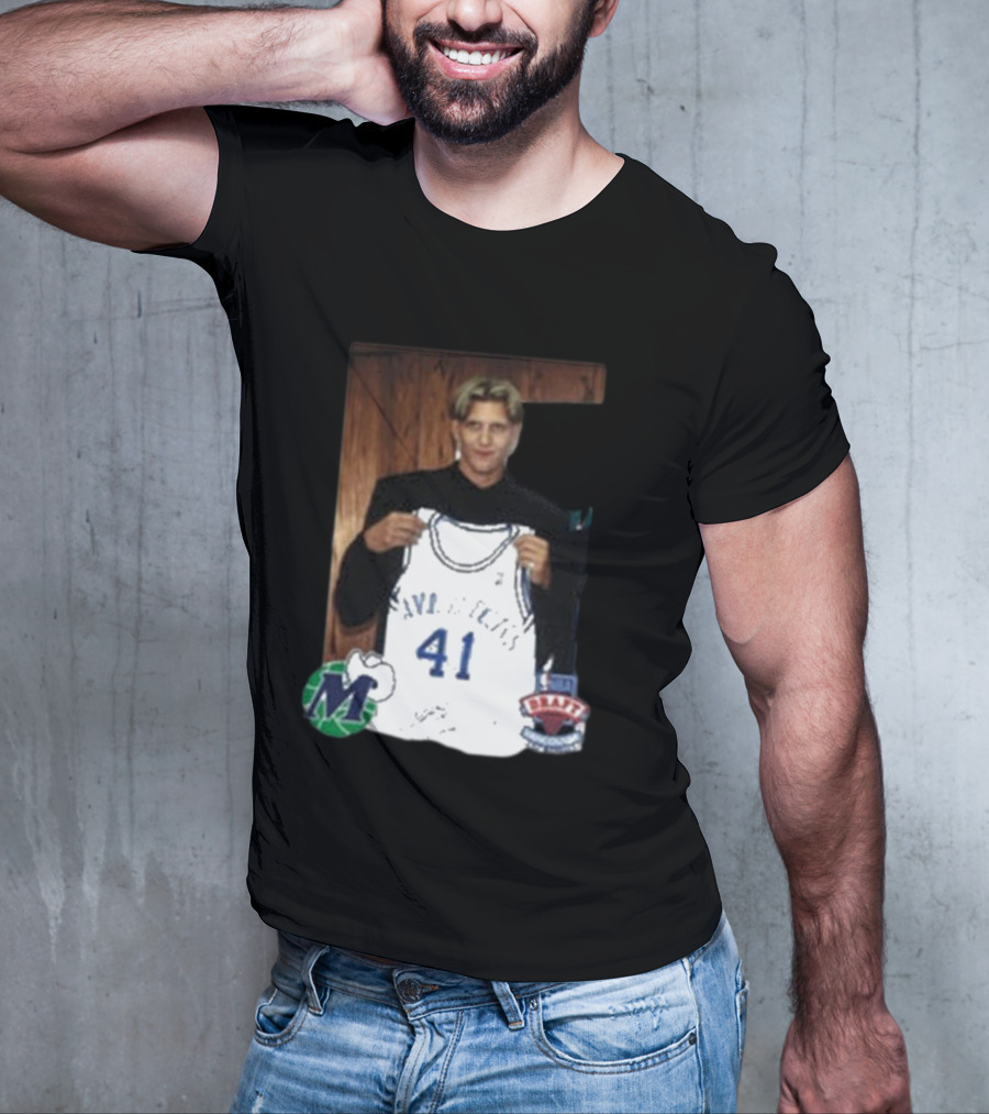 Luka Doncic Dirk Nowitzki Mavericks 41 NBA Draft Jersey Photo T-Shirt