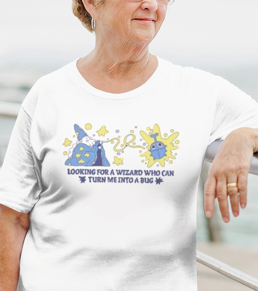 Koboldscrossing Looking For A Wizard Who Can Turn Me Into A Bug Stars Potion Hat Magic T-Shirt