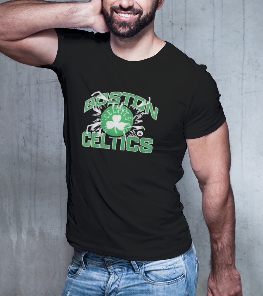 Boston Celtics Fanatics Shattered Logo Burst T-Shirt