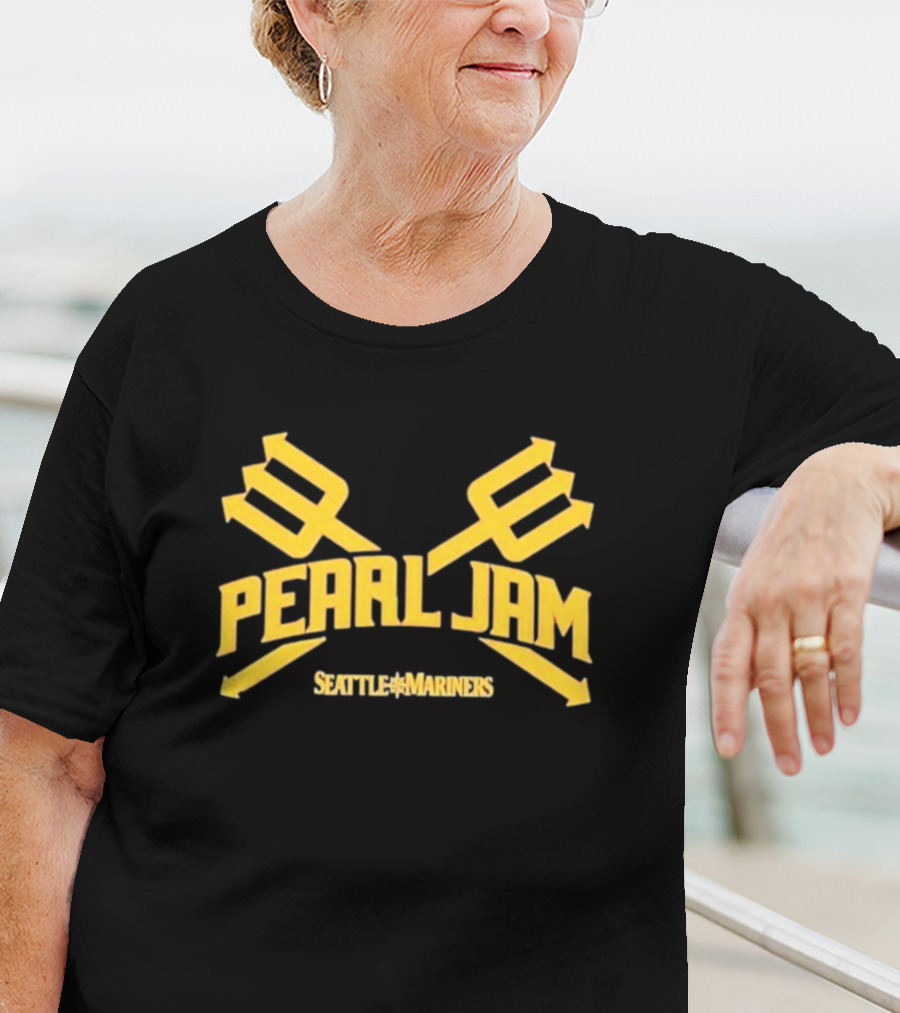 Pearl Jam Seattle Mariners Ten Club Night May 28 T-Shirt