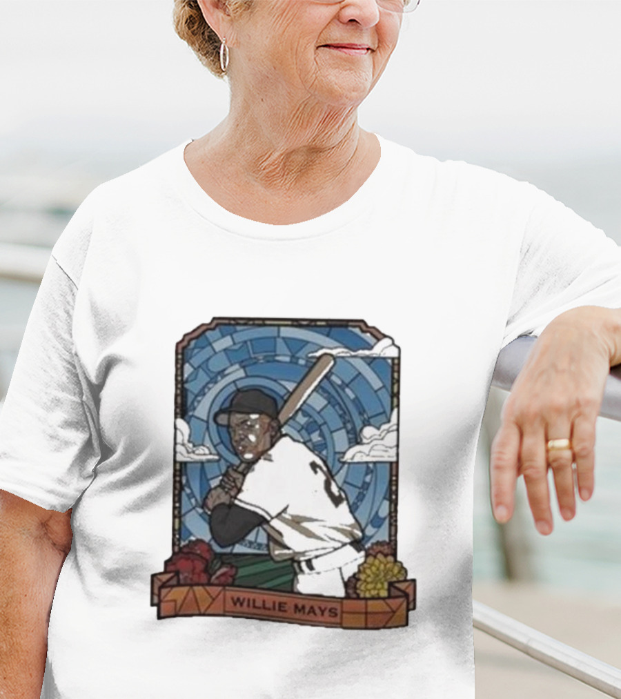 Willie Mays Giants Baseball Player With Bat And Clouds T-Shirt