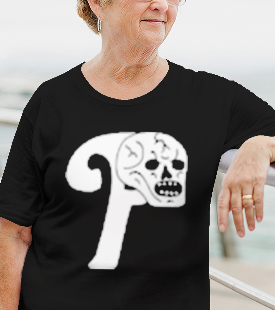 Philadelphia The Fighting Piss Missiles Skull T-Shirt