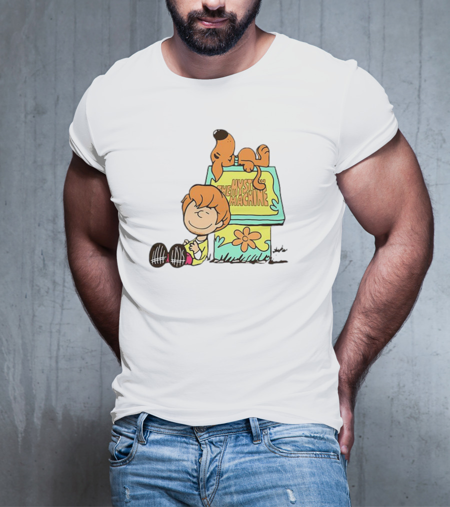 Scooby Doo And Shaggy Rogers Snoopy Style Mystery Machine T-Shirt