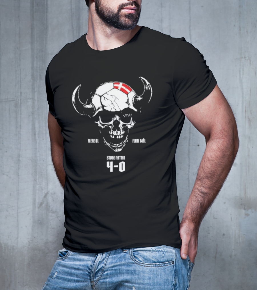 Flere Øl Flere Mål Store Patten 4-0 Skull With Horns And Denmark Flag Suspekt Tour T-Shirt