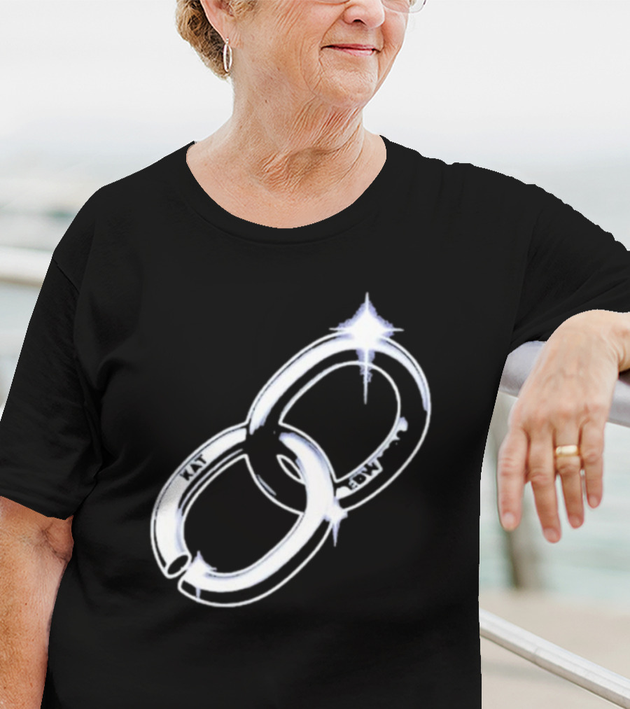 Kat Edwards Broken Link Chain T-Shirt