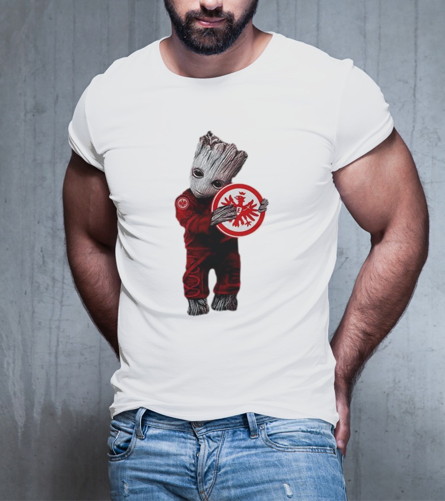 Baby Groot Hugging Eintracht Frankfurt Emblem T-Shirt