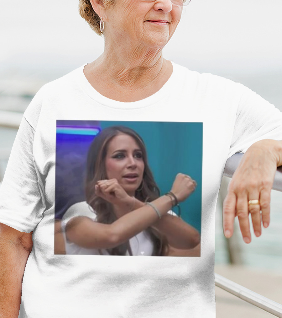 Ara Fernanda Never Forget Team Porta Meme Crossed Arms Gesture T-Shirt