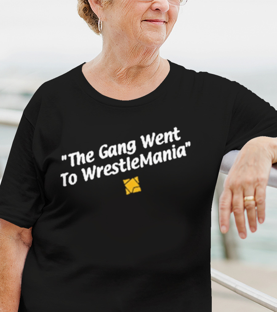 The Gang Went To WrestleMania Charlie Brown Zigzag T-Shirt