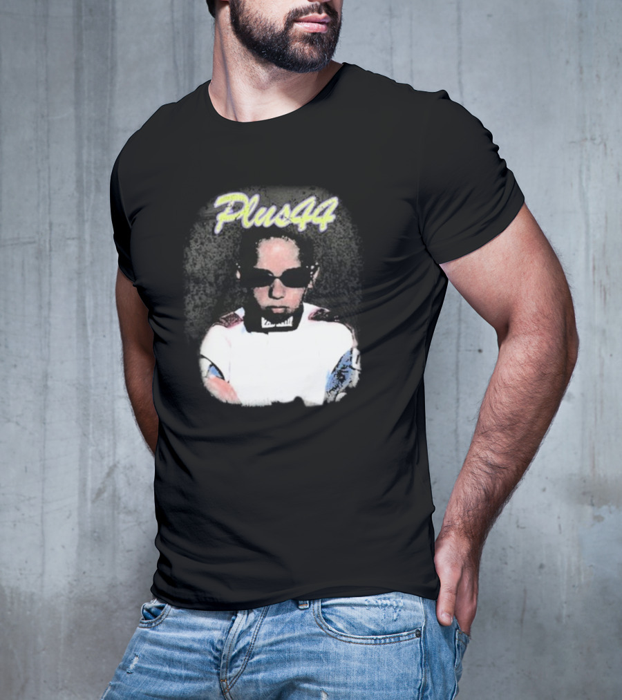 Lewis Hamilton Plus 44 Vintage Style Portrait T-Shirt
