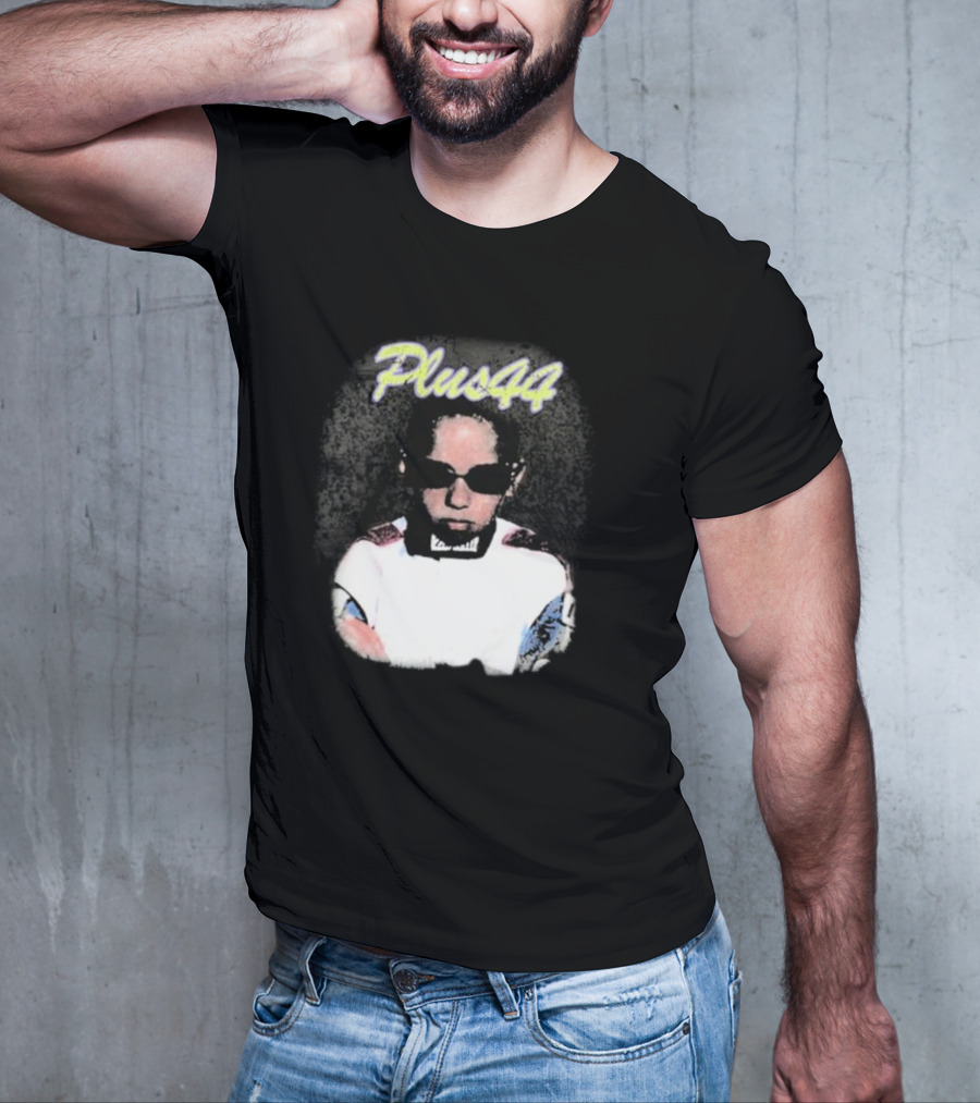 Lewis Hamilton Plus 44 Vintage Style Portrait T-Shirt