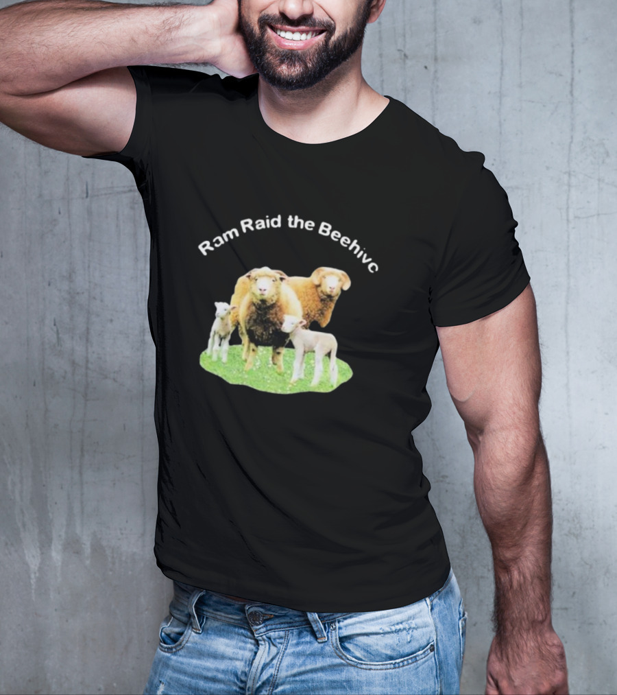 Ram Raid The Beehive Sheep On Grass T-Shirt