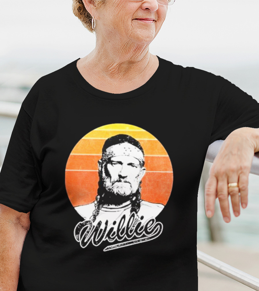 Willie Nelson Vintage Sunset Circle T-Shirt