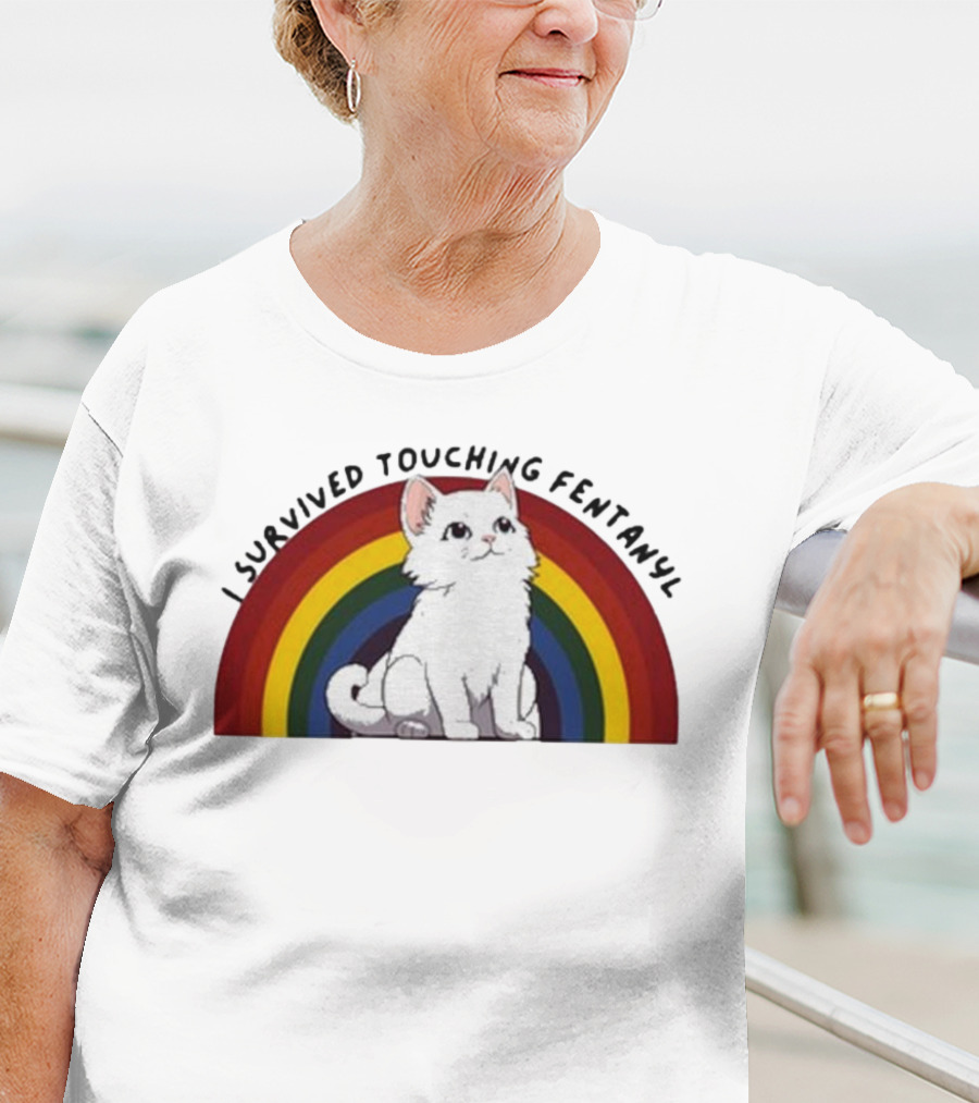 Naomi I Survived Touching Fentanyl Cat T-Shirt