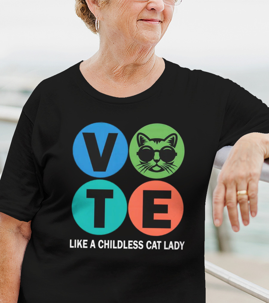 Vote Like A Childless Cat Lady Retro Circle Cat Face T-Shirt