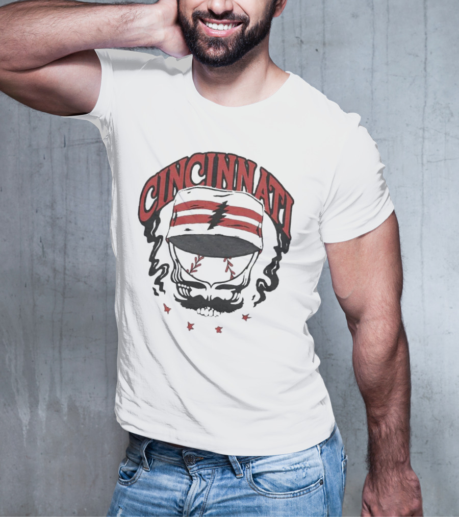 Cincinnati Reds Grateful Dead Skull Collaboration T-Shirt