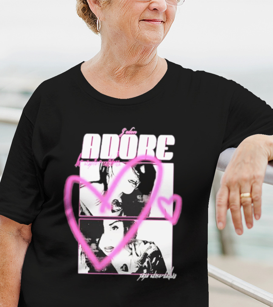 Adore Delano Vintage Photo Collage Xoxo T-Shirt