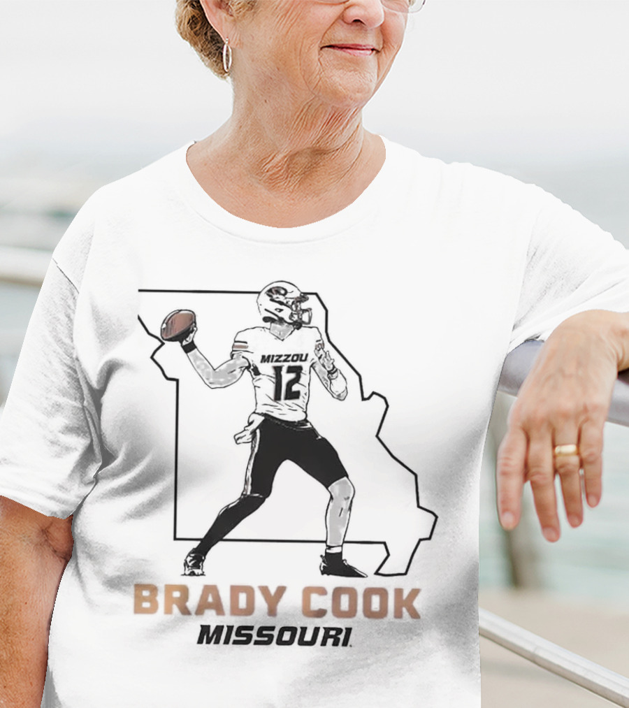 Brady Cook Mizzou Football Missouri State Pose T-Shirt