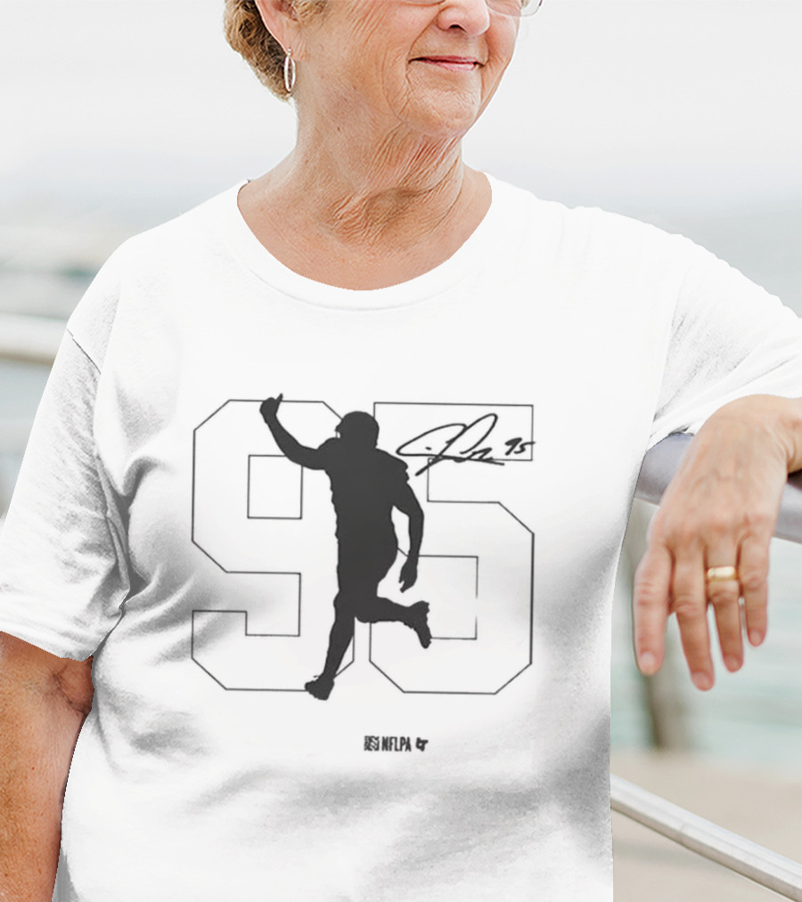 Chris Jones 95 NFLPA Silhouette Signature T-Shirt