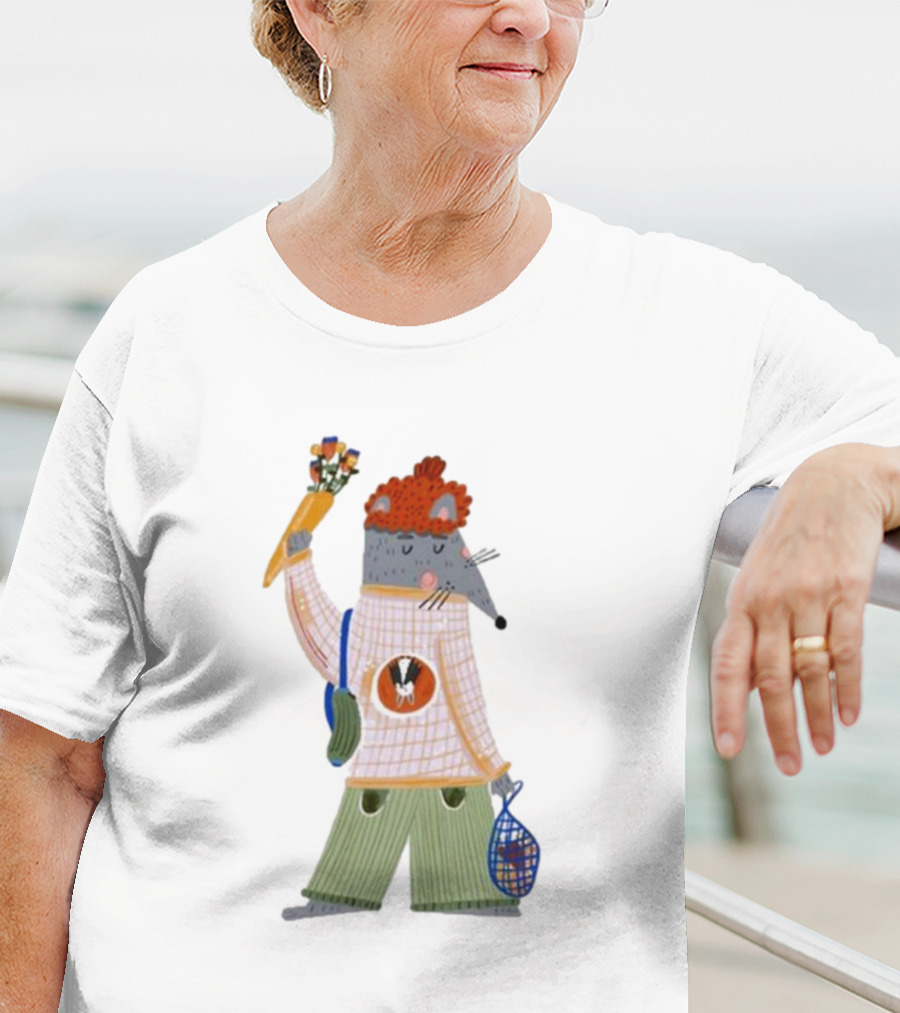 Hildalia Weekend Mouse With Flowers In Hand T-Shirt