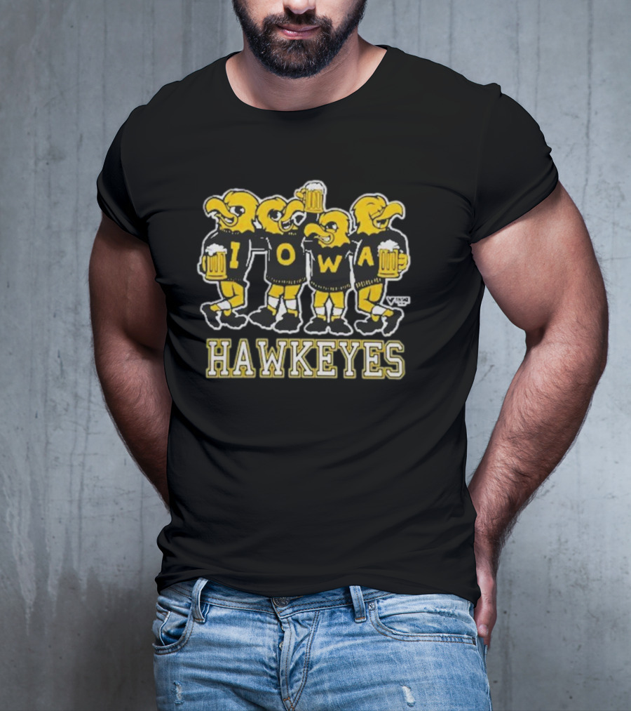 Vintage Iowa Hawkeyes Drinking Eagle Mascots T-Shirt