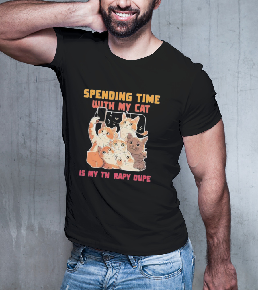 Spending Time With My Cat Is My Therapy Dupe Vintage Cats Taking Selfie T-Shirt