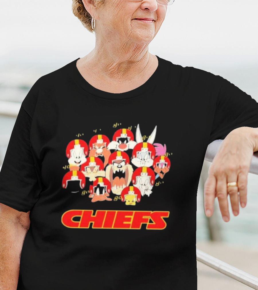 Looney Tunes Characters Chiefs Helmets Kansas City Chiefs T-Shirt
