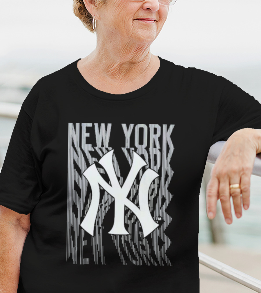 New York Yankees Youth Curveball Stripe T-Shirt