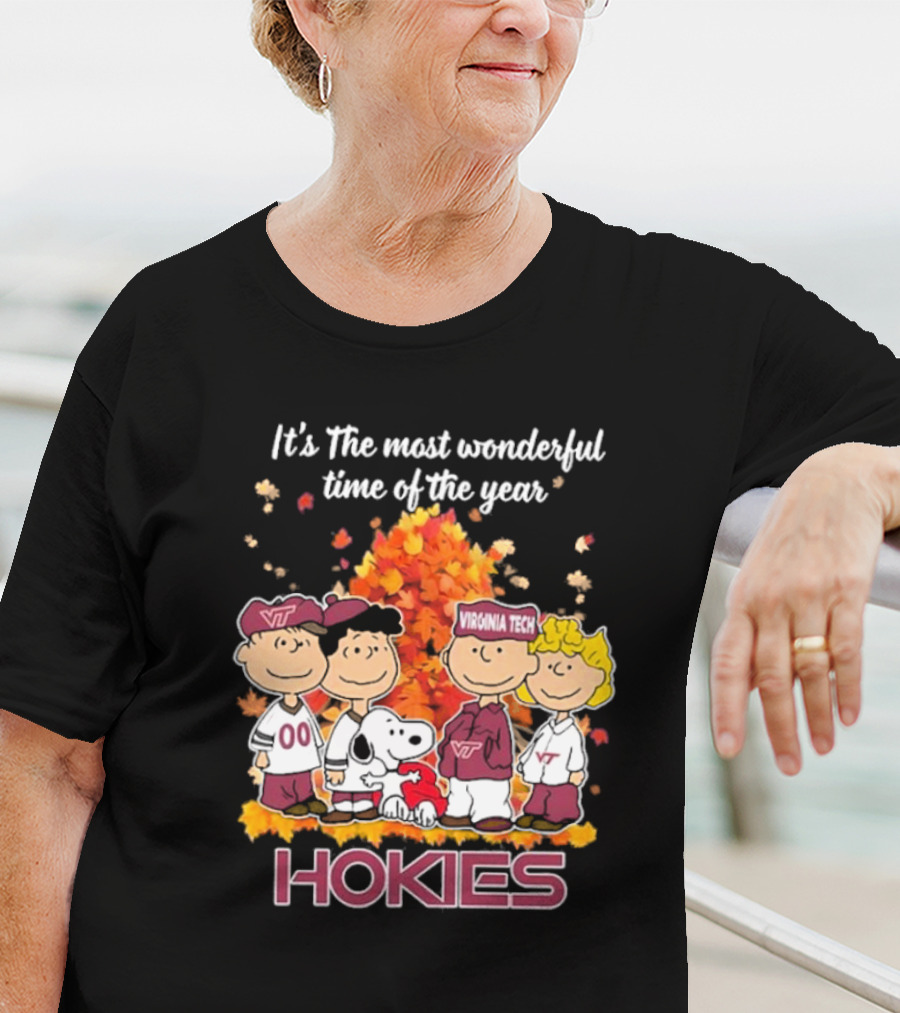 Snoopy Virginia Tech Hokies Peanuts Friends Wonderful Time Of The Year T-Shirt